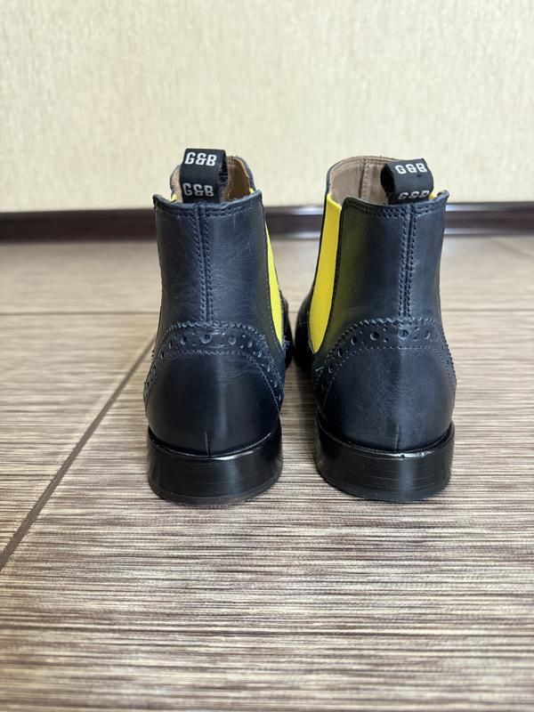 Шикарнючі черевики, челсі gordon & bros , оригінал, нові розмір 38