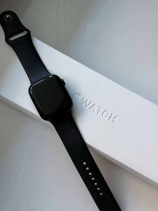 Продам Apple Watch Series 8 45mm