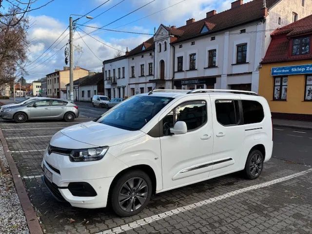 Toyota Proace City Verso Pierwszy właściciel, auto kupione w salonie w Polsce