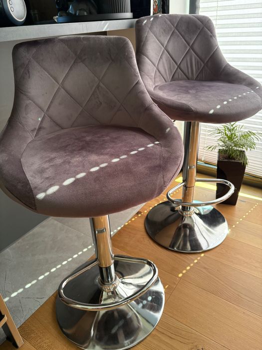 2 hokery stan idealny