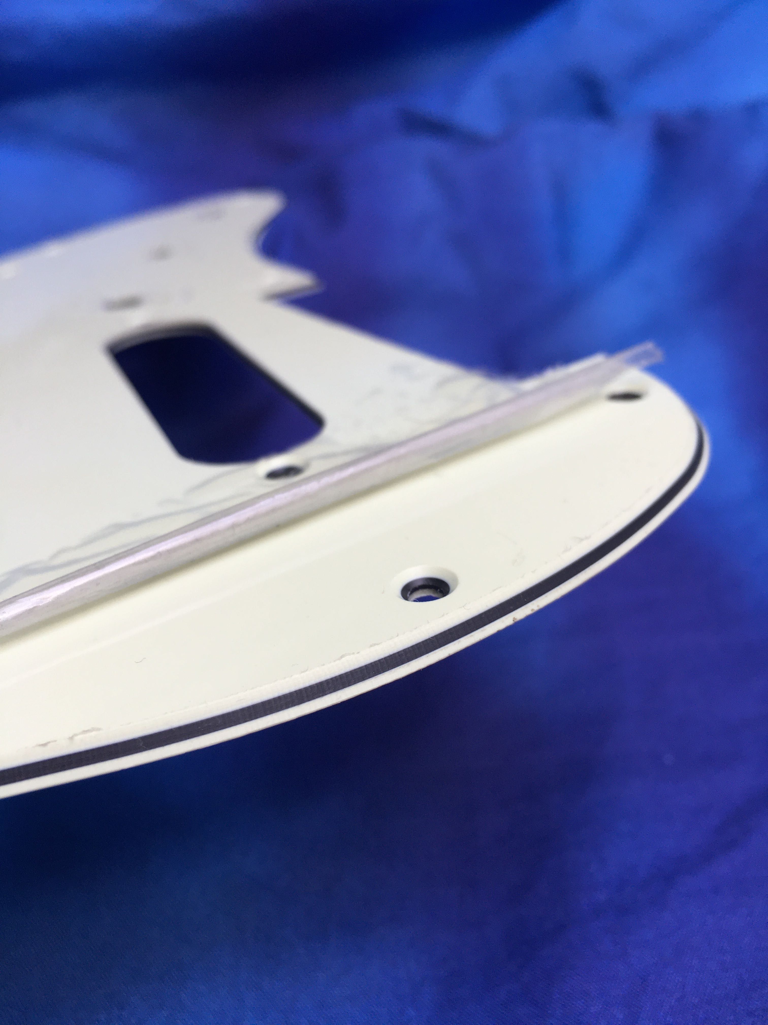 Pickguard 3 warstwowy SSS do Stratocaster maskownica