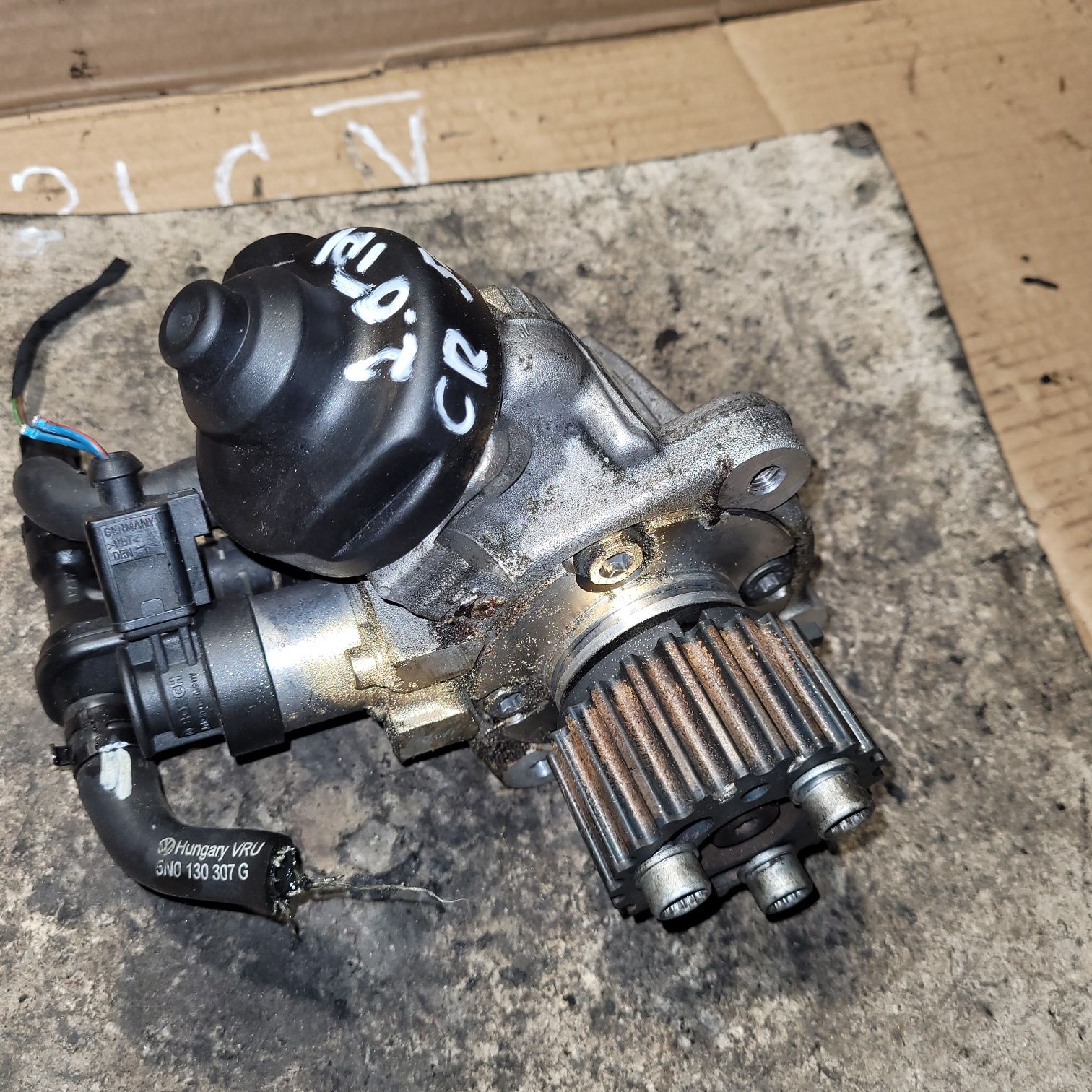 Pompa wtryskowa Bosch vw audi seat skoda 2.0TDI CR Comonn Rail 2008r