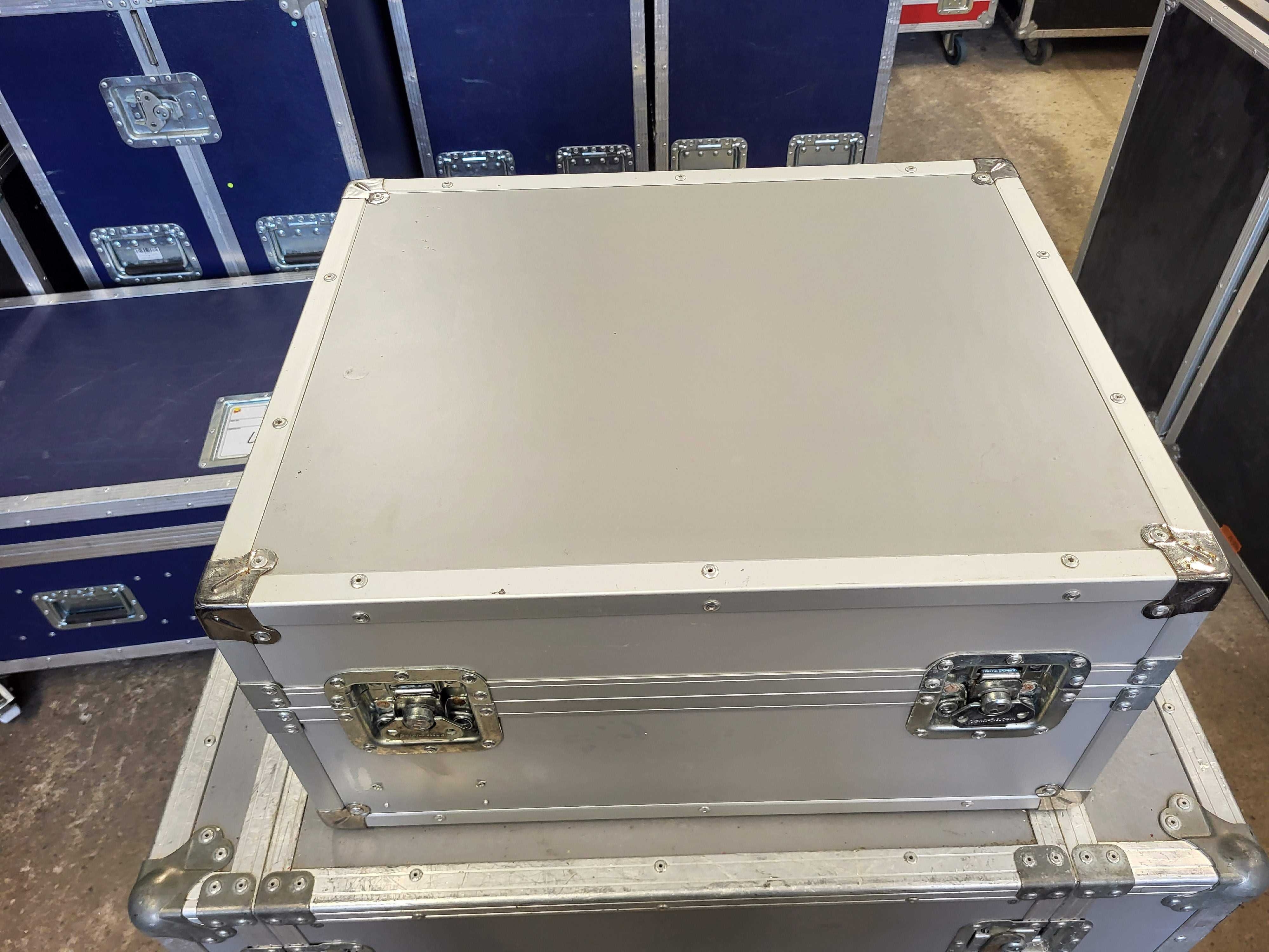 Case 45x42x16 + 10 pokrywa / walizka / FAKTURA