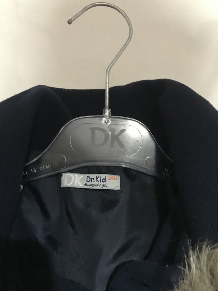 Vendo sobretudo Dr.Kid azul marinho 24 meses como novo