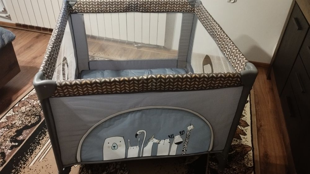 Łóżeczko turystyczne