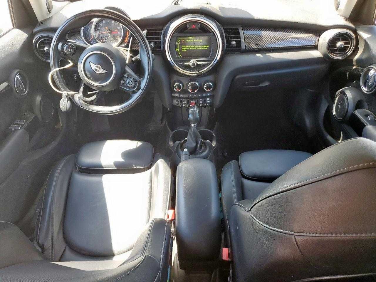 Автомобіль 2018 MINI Cooper S
