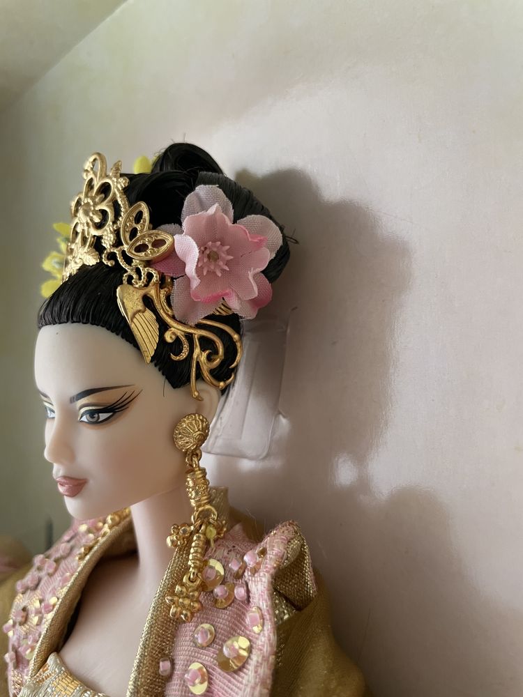 Lalka Barbie kolekcjonerska Empress of the golden blossom