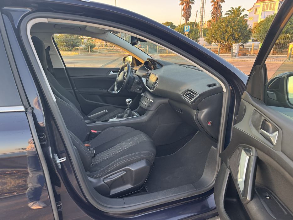 PEUGEOT 308 SW 1.6 BlueHDi