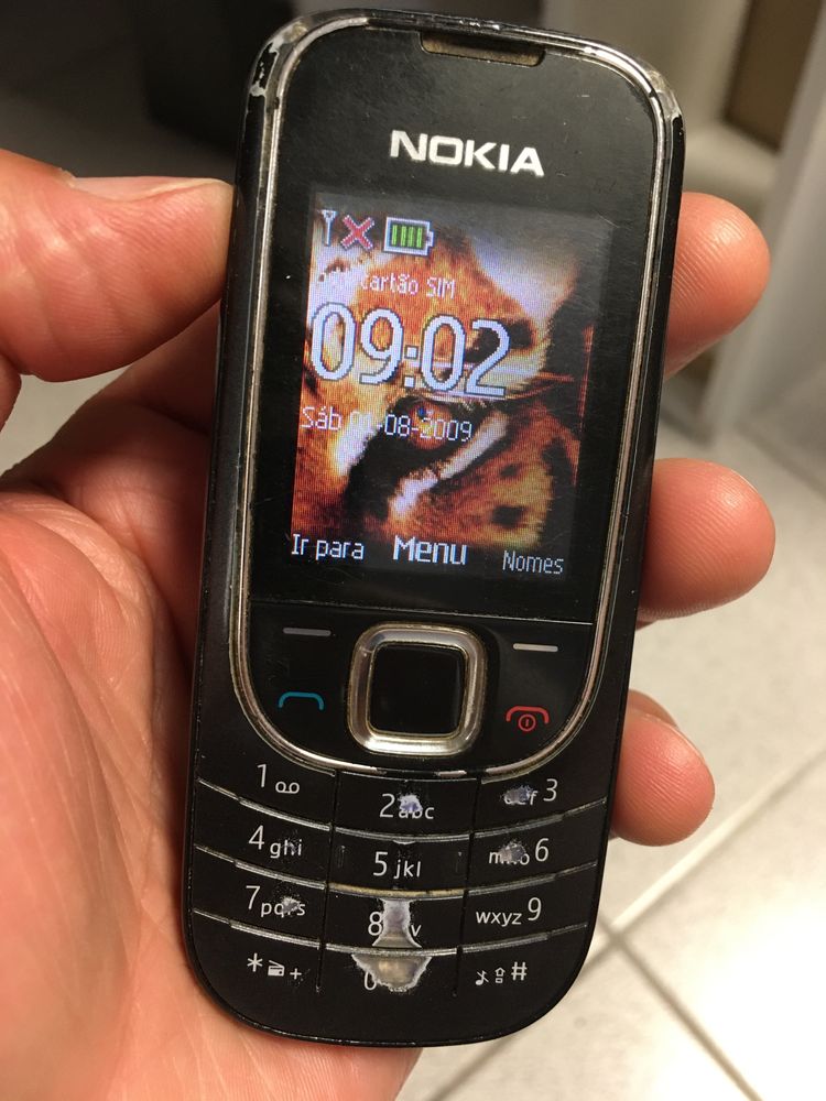 Telemovel Nokia 2323