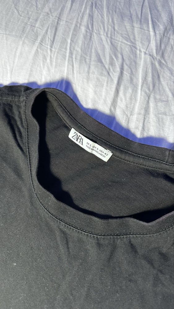 Tshirt preta da zara