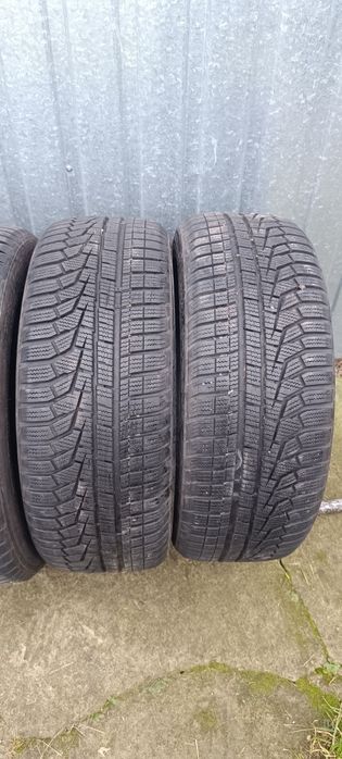 Opony zimowe Hankook 205/50r17