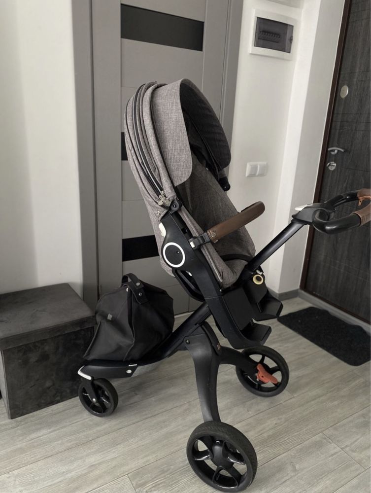 Stokke Xplory V6 dark grey