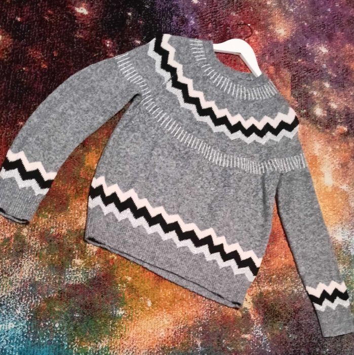 Lekki sweterek oversize 3% alpaka 36-40