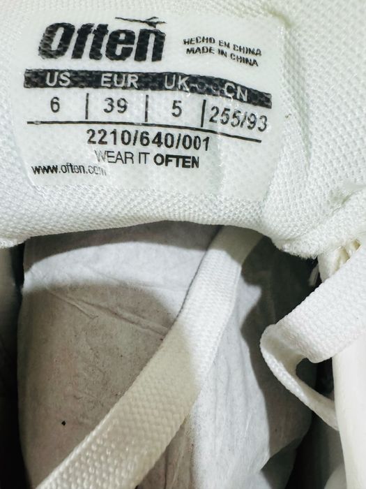 Vendo tenis novo sem uso