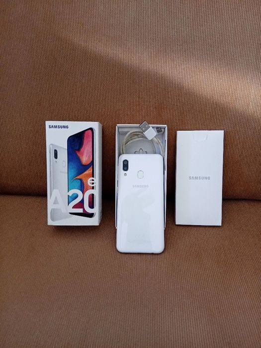 Telemóvel Samsung A20e
