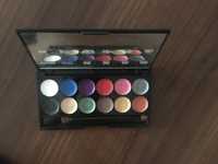 paleta/  baza pod cienie Sleek Make Up