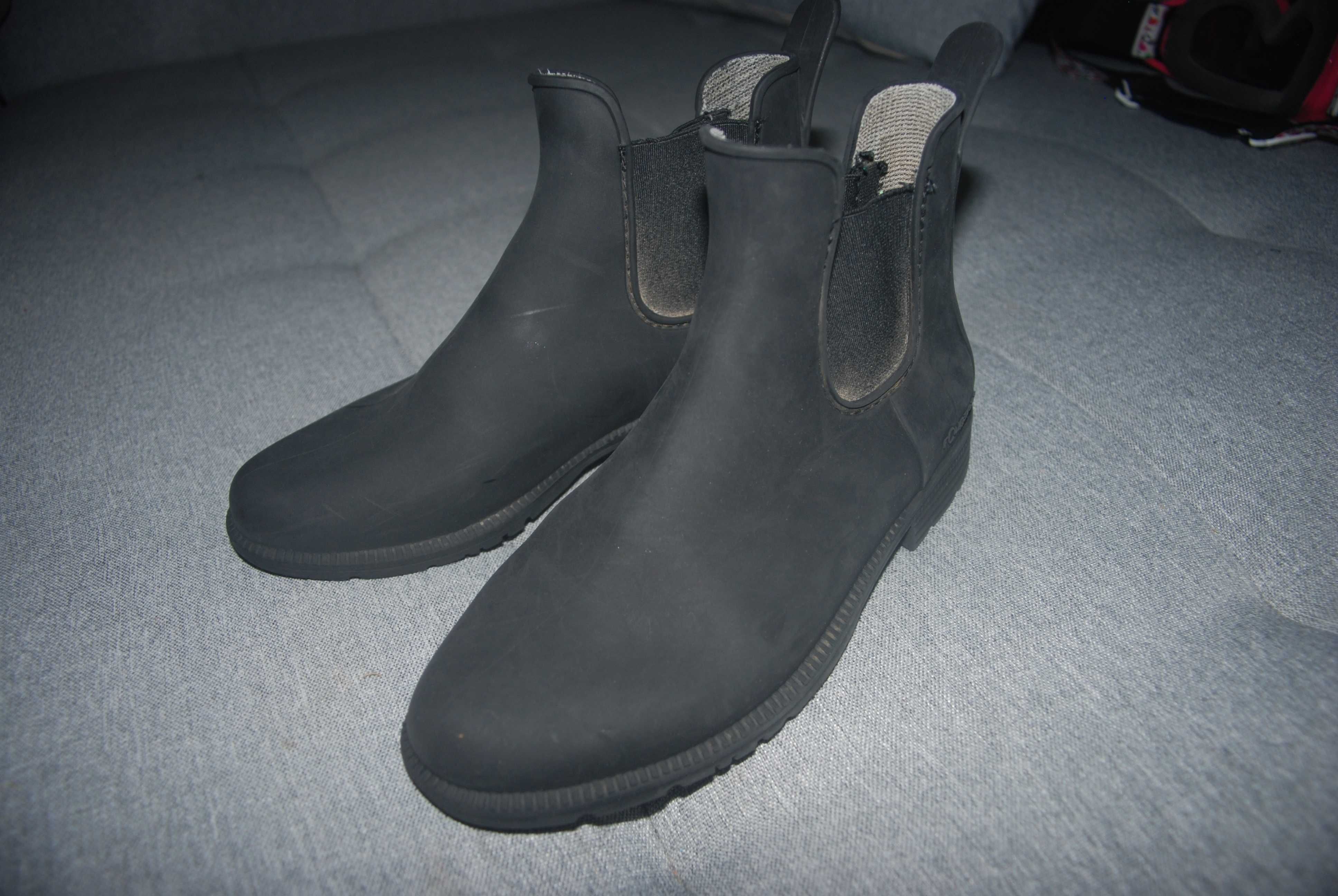 Buty na konie r. 33