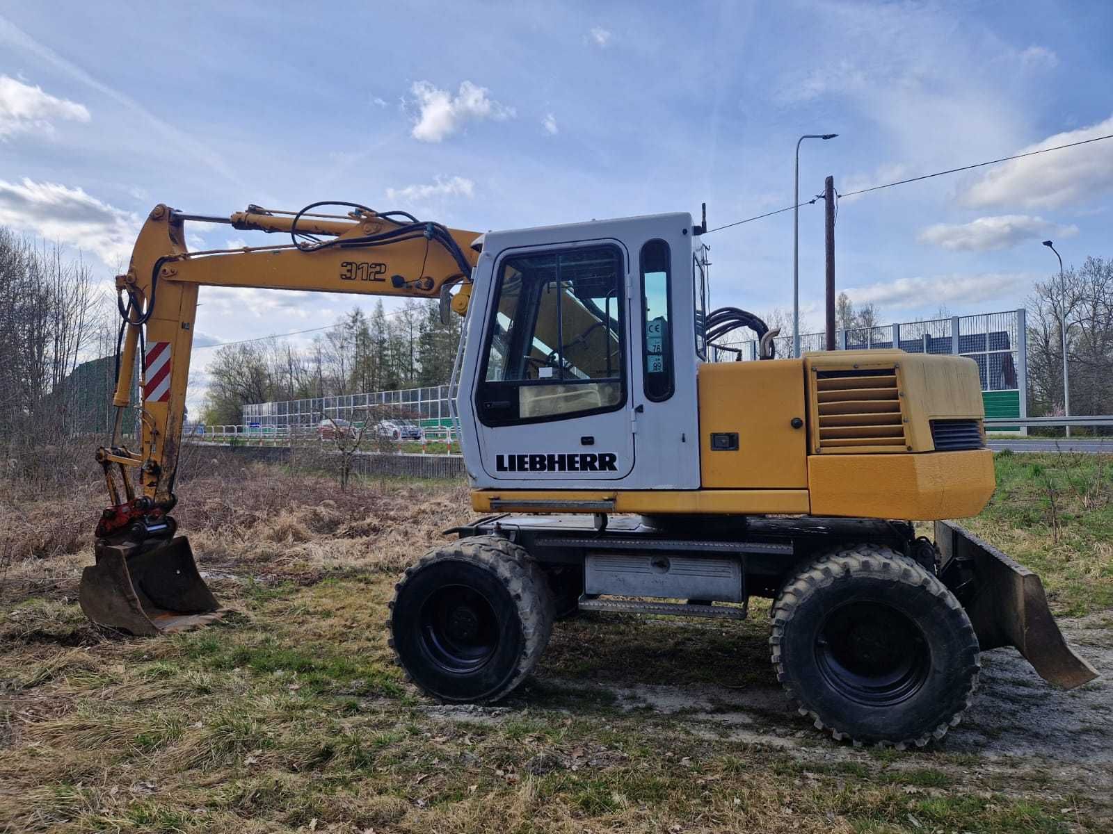 Koparka kołowa Liebherr 312 A 14 t