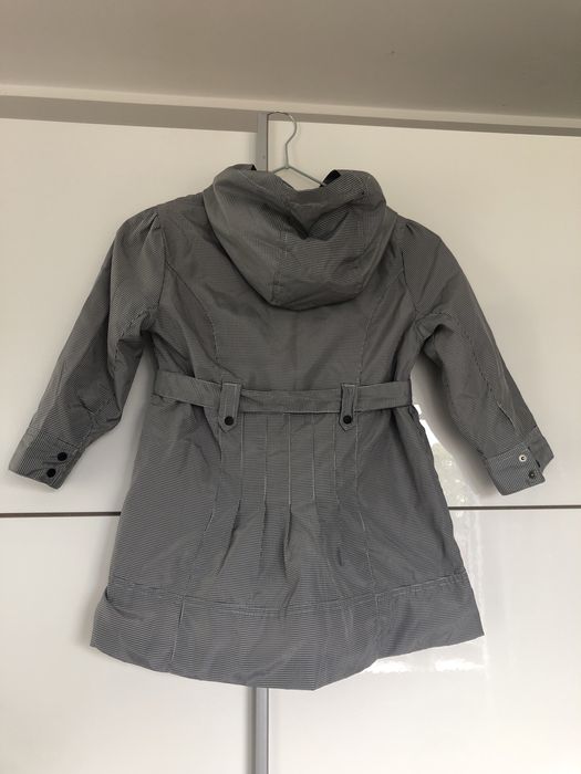 Płaszczyk dla dziewczynki