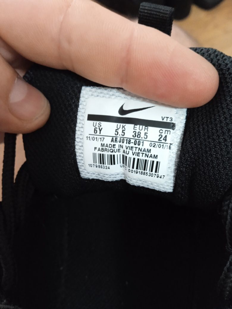 Кросівки Nike Air max - 38,5 розмір. Оригінал
