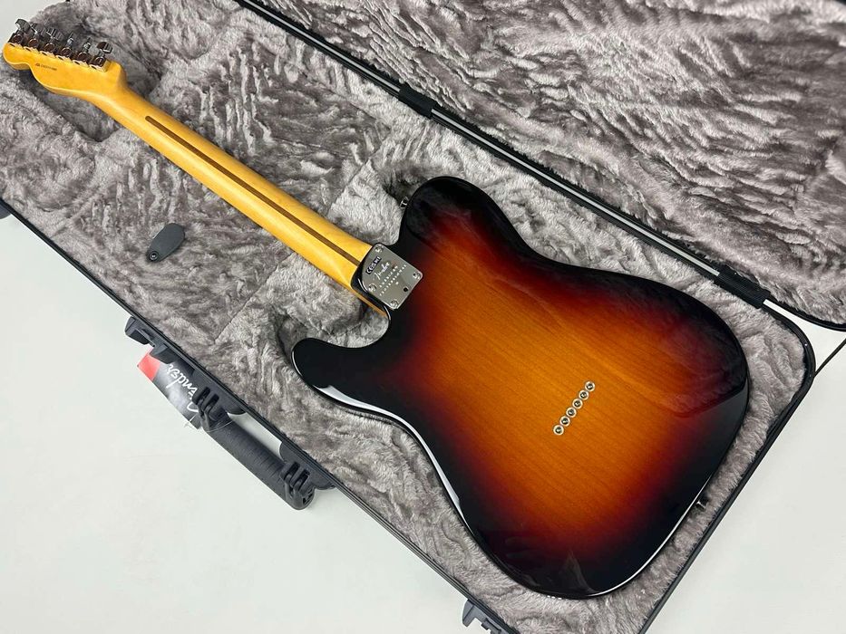 2023 Fender American Professional II Telecaster Sunburst (New, 1590$)