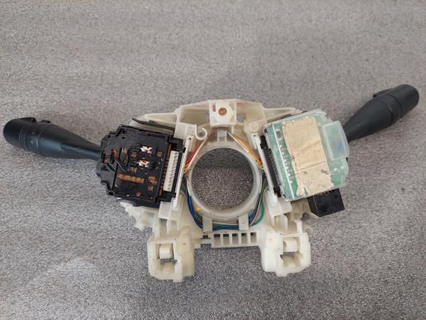 Conjunto / manetes de luzes e limpa vidros MITSUBISHI Colt VI (Z3_A, Z