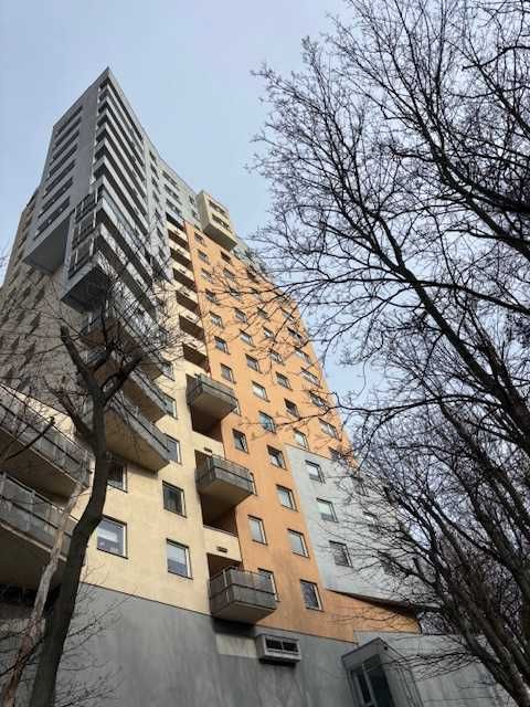 Sprzedam  kawalerka do odświeżenia Gdynia Redłowo Legionów centrum