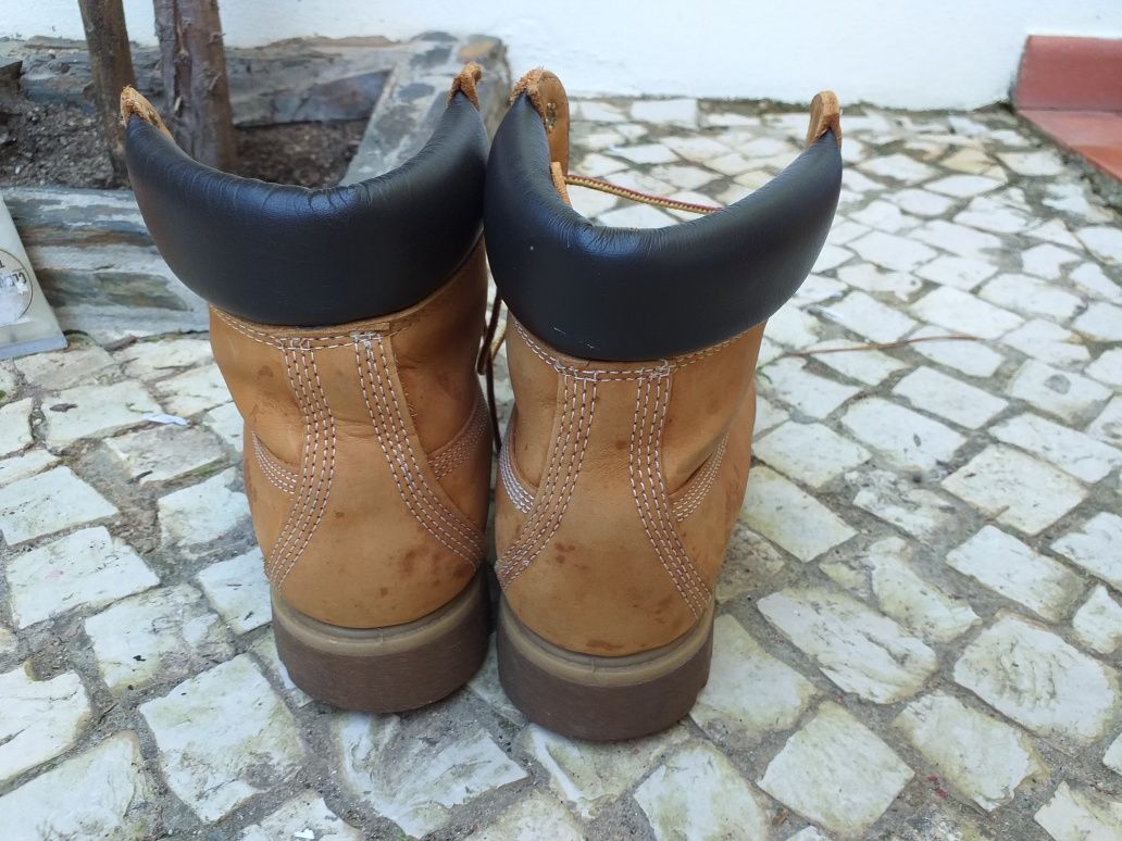 Botas Timberland kit limpeza