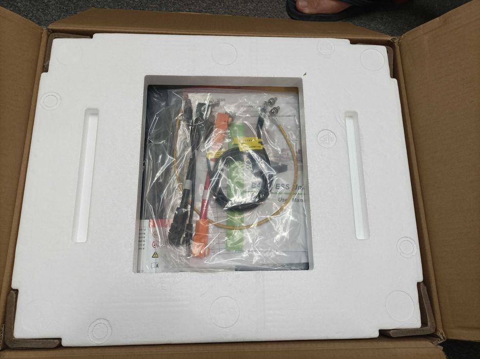 Акумуляторний блок (2,4 кВт/год/48 В) Dyness B4850