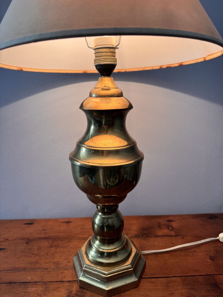 Vintage Latão Maciço muito antigo candeeiro mesa