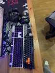 Rato Logitech + 2 Teclados Mecanicos + Fones Razer + MousePad