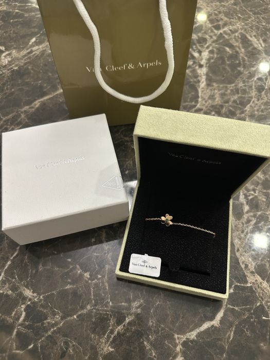 Браслет Van Cleef & Arpels миниатюрная модель Frivole