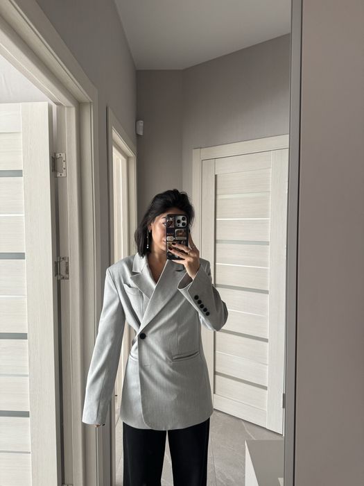 Продам новый пиджак-трансформер Coosh