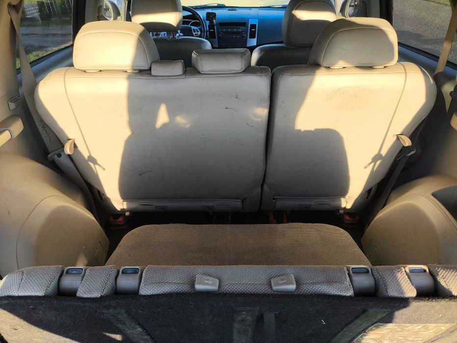 Mitsubishi Outlander XL, 2010р  для військових