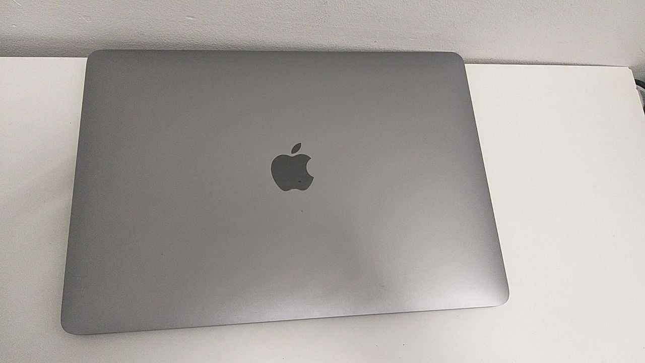 Ноутбук Apple A1932 MacBook Air 13  2018