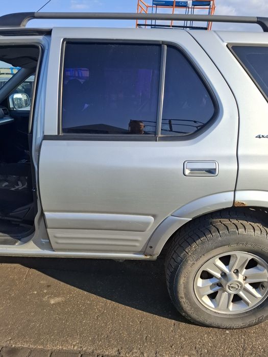 Opel Frontera B Lift 5D Drzwi Lewy Tył L147