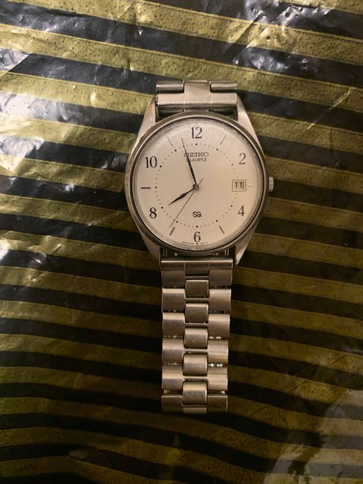 Męski zegarek Seiko z datownikiem Quartz