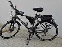 Rower trekkingowy Unibike Atlantis.