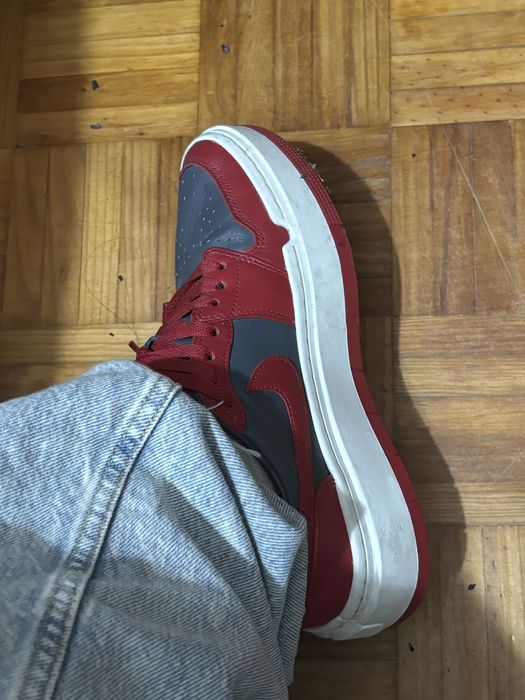 Air Jordan 1 vermelho