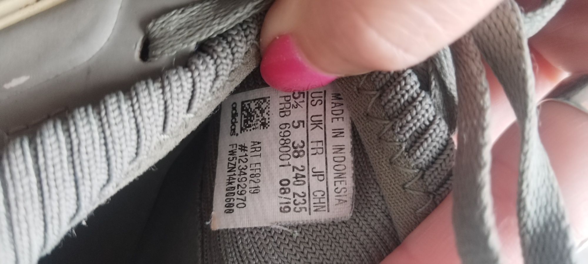 Buty na halę halówki Adidas rozmiar 38