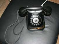Bardzo stary telefon z lat 40 cacuszko sprawny
