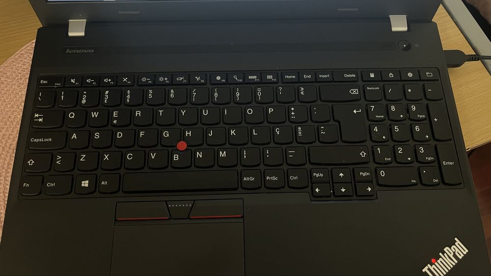 Portátil Lenovo Thinkpad T580