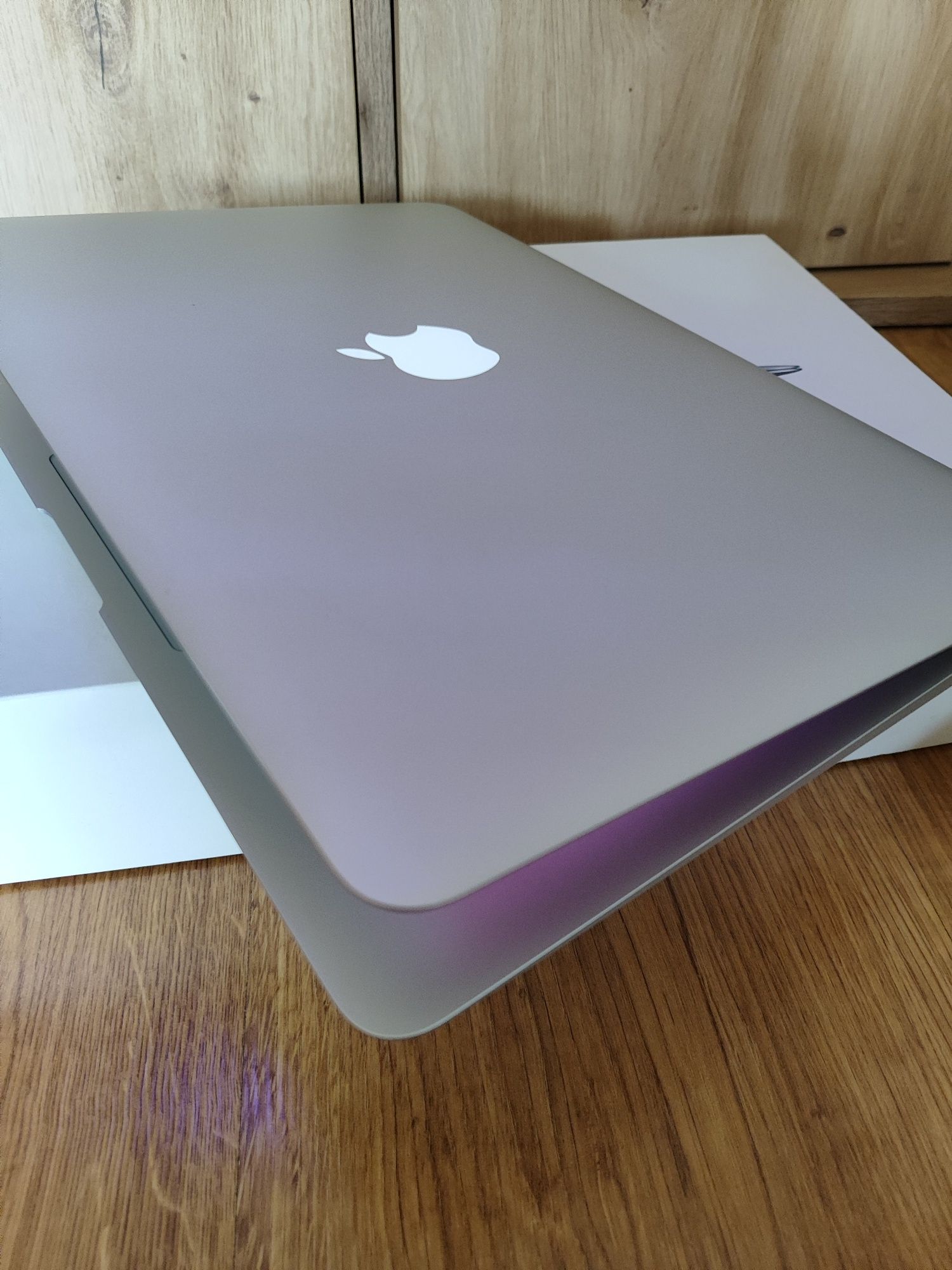 Laptop MacBook Air i5 8GB 256Gb Zadbany