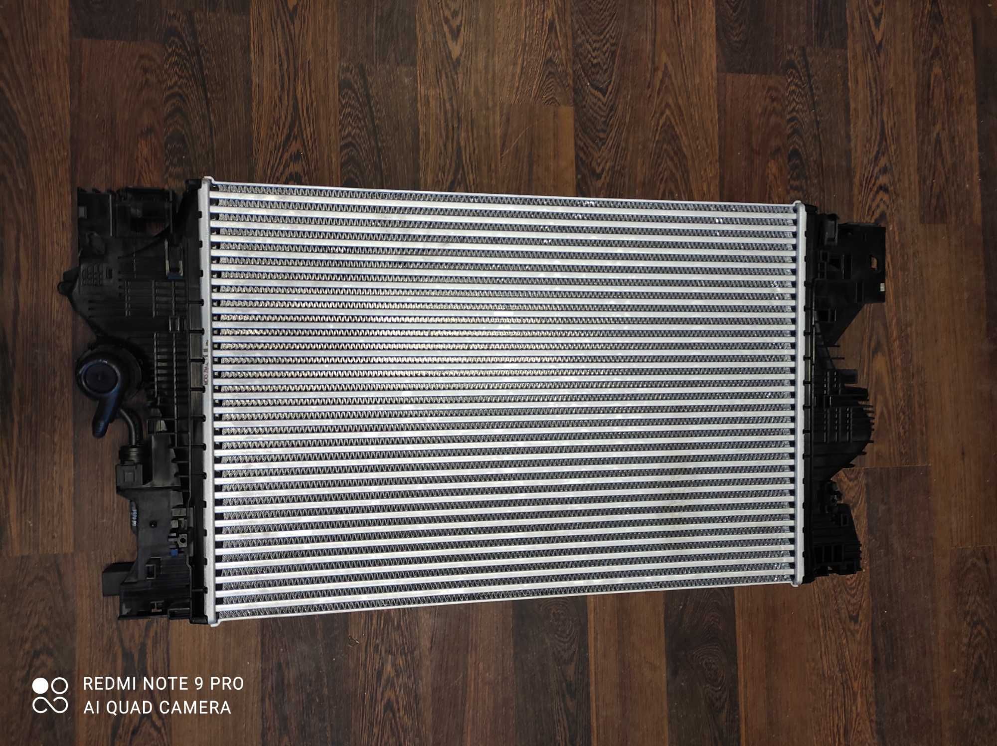 Chłodnica INTERCOOLER MERCEDES B W247 247.500.62.00 NOWA