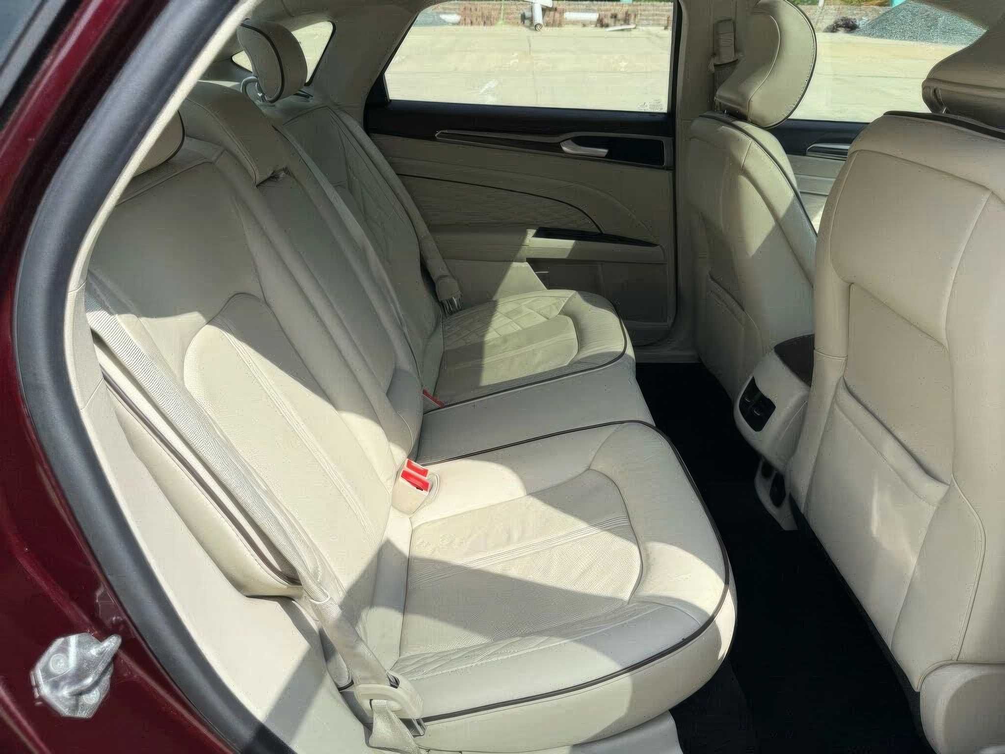 2018 Ford Fusion Hybrid Platinum FWD