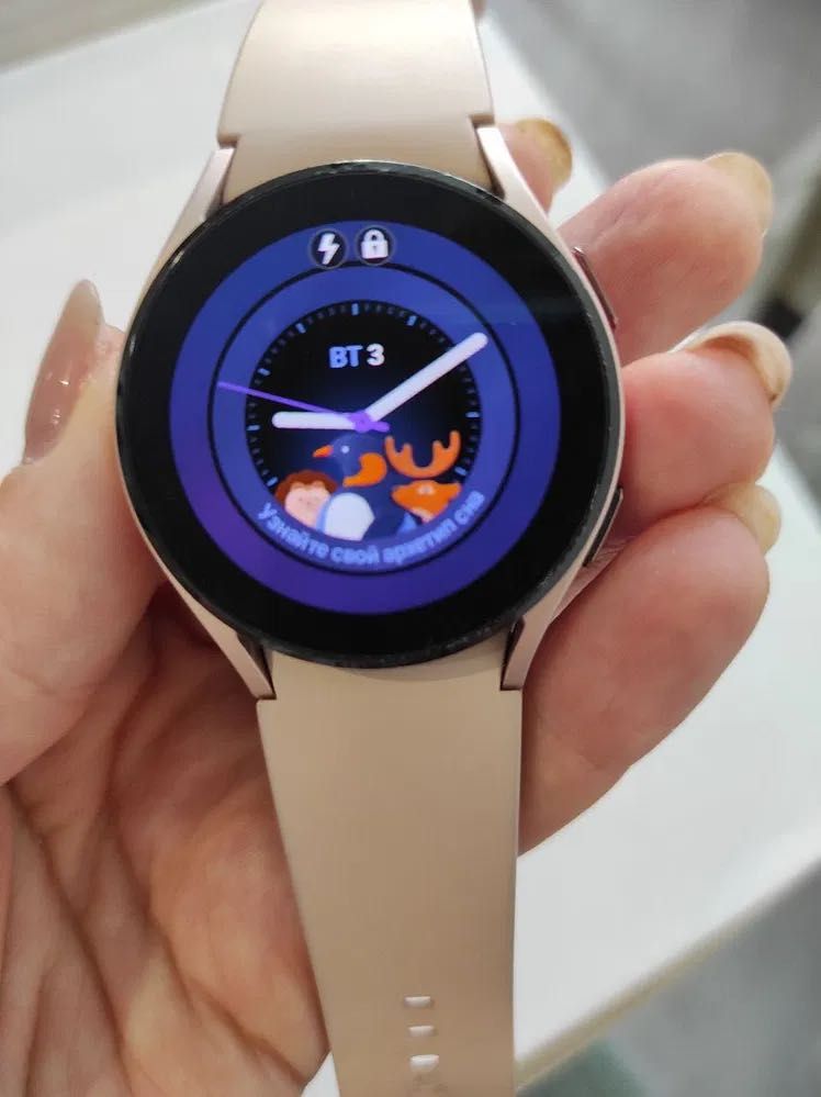 Смарт-часы Samsung Galaxy Watch 4 40mm Gold - на гарантии.  NFC