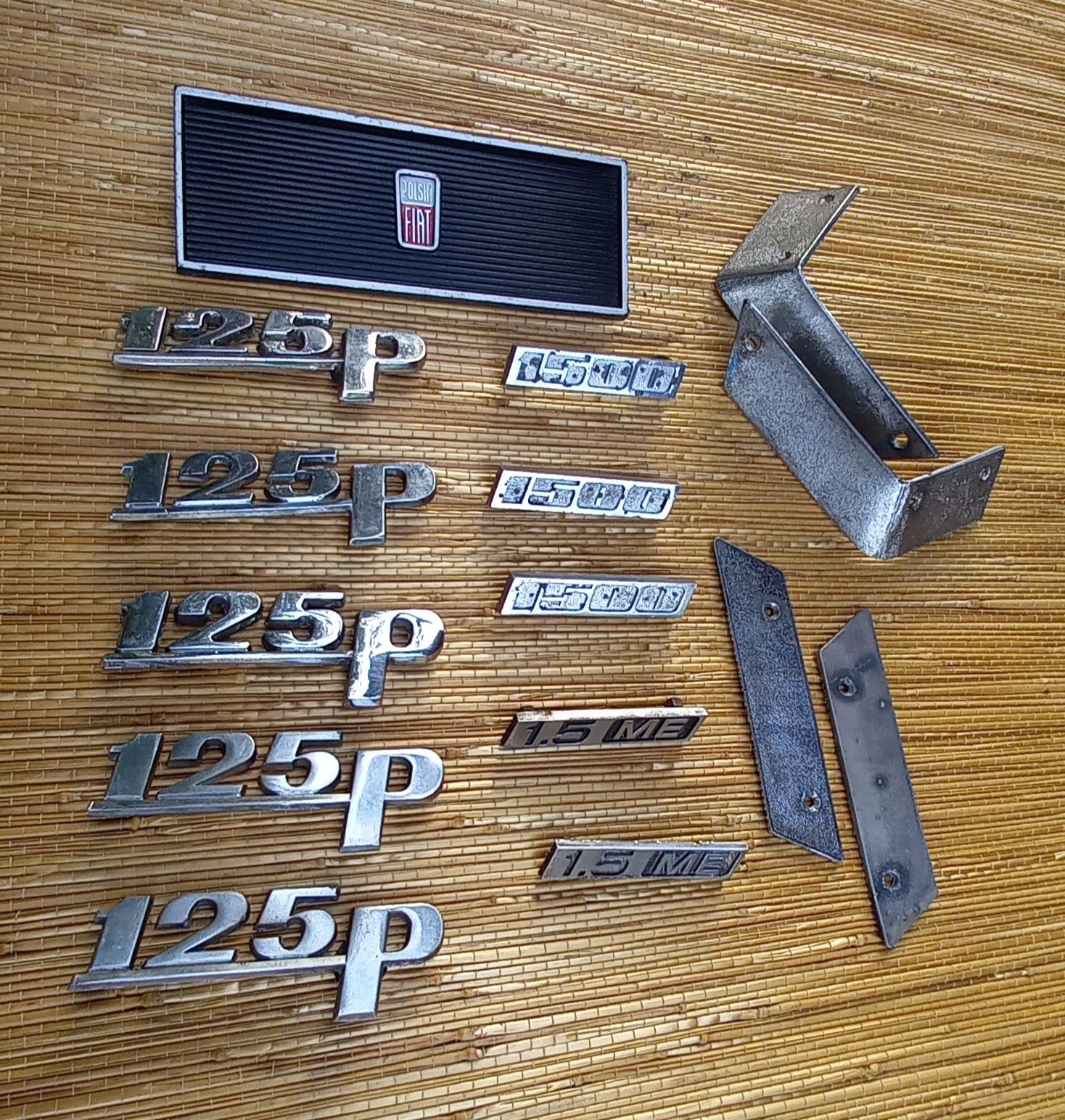 Fiat 125p kombi combi listwy polonez fso polski 1.5 MG 1500 Emblemat