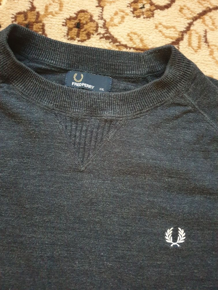 Fred Perry xl підійде на л