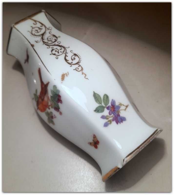 Stara porcelana wazon sześciokątny BOHEMIA Made Czechoslovakia 15 cm