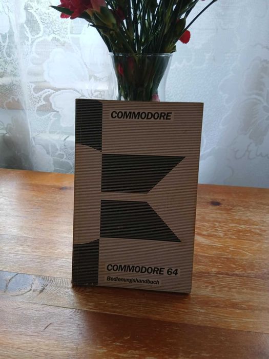 Commodore 64 ksiazka